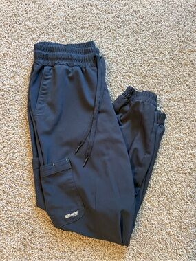 Grey's Anatomy Evolve joggers / Grey / XS petite
